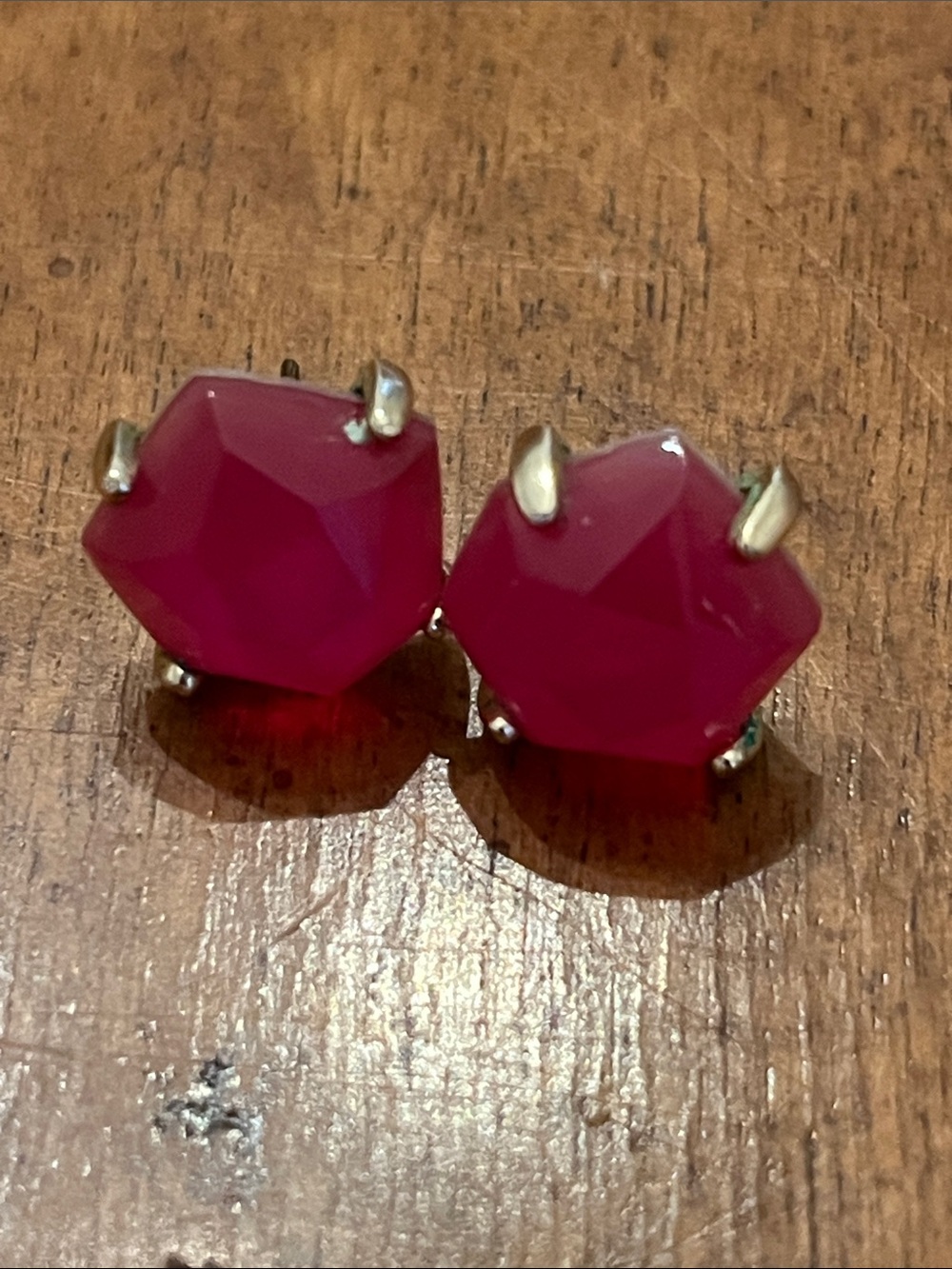 Kendra Scott Ellms azalea illusion gold earrings including berry